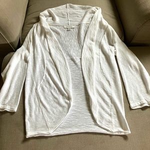 Women's white shawl collared shrug size XL, 60% cotton, 40% rayon.